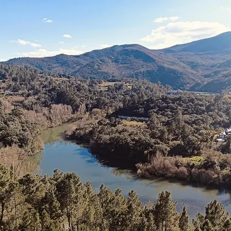 Hébergement de vacances A Casa Da Chelo No Camino De Inverno Sequeiros
